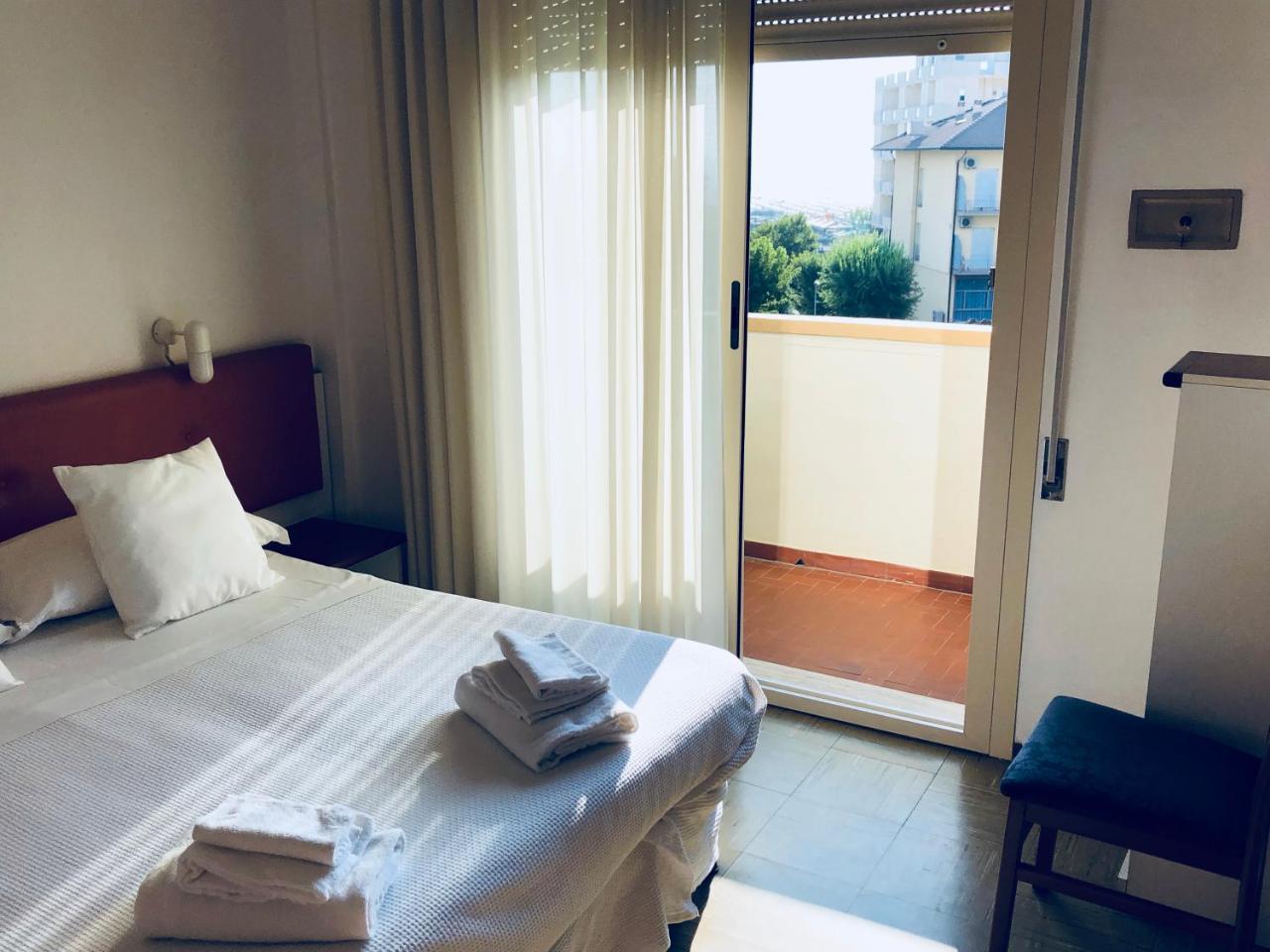 Hotel Aplo - Breakfast Experience Cervia Luaran gambar